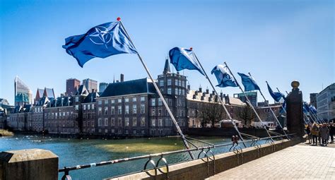 van a naar beter|Bereikbaarheid rond NAVO.